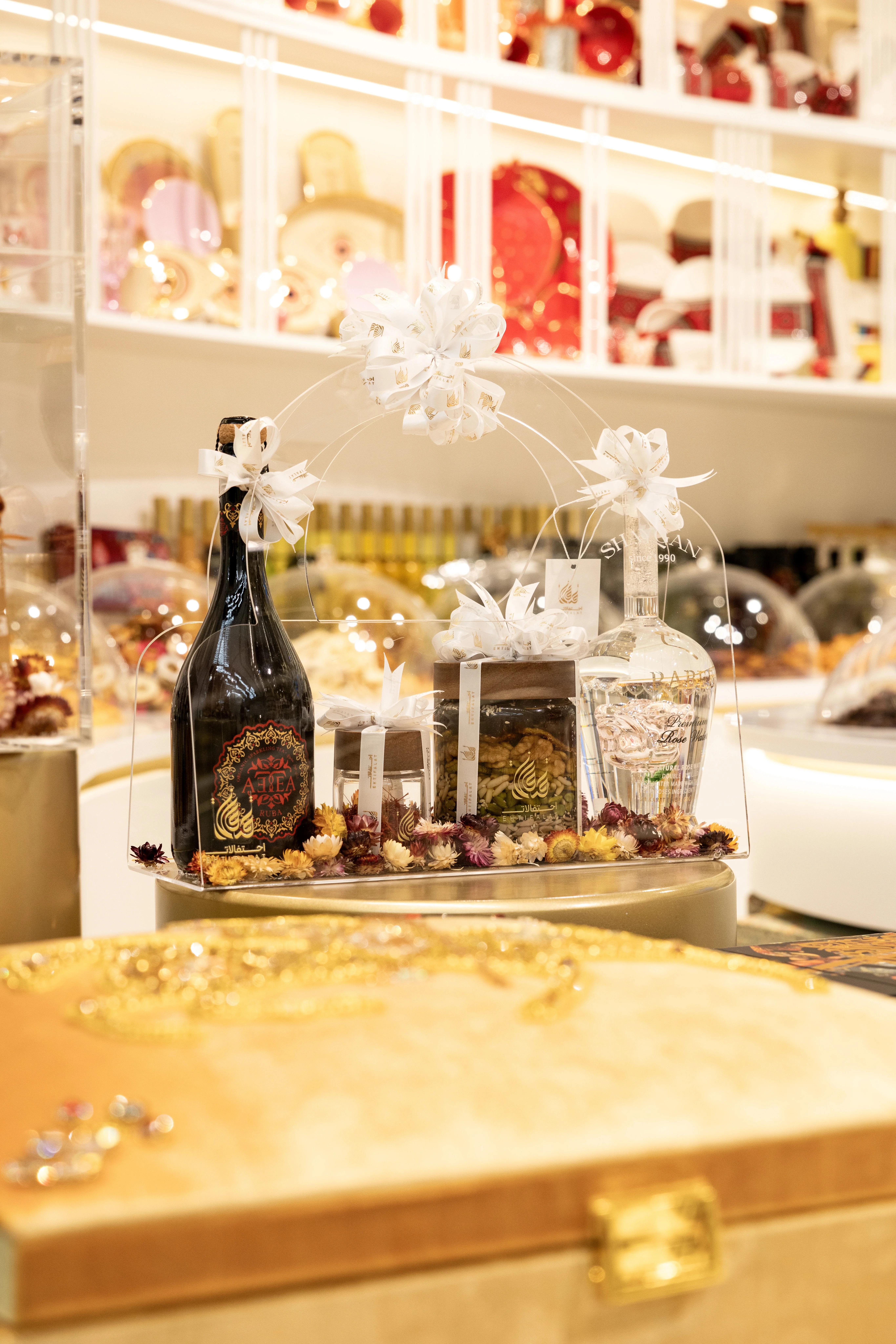 The Art of Gifting Sparkling Tea This Eid